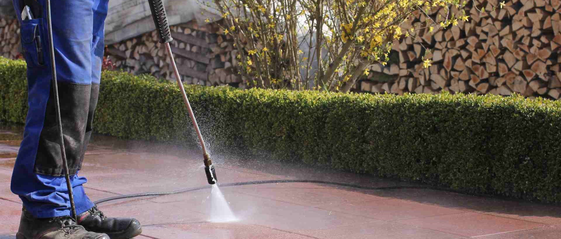 garden maintenance SW1